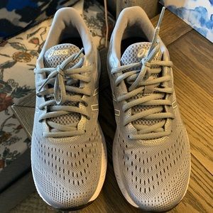 ASICS gel kayano amplifoam